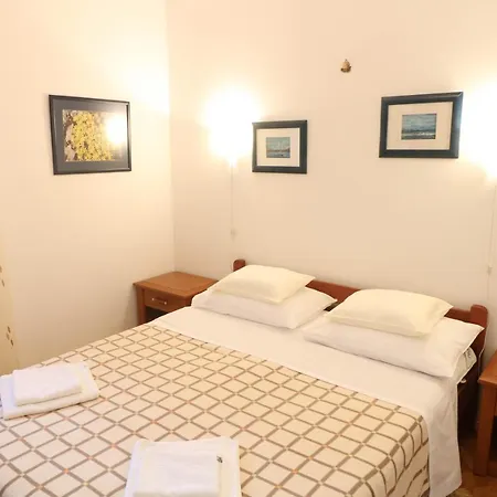 Blue And With Balcony Apartman *