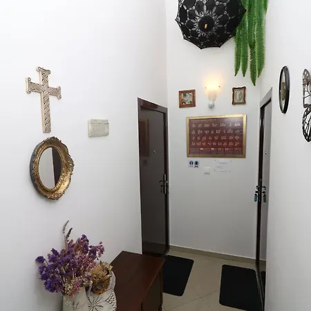 Blue And With Balcony Apartman *