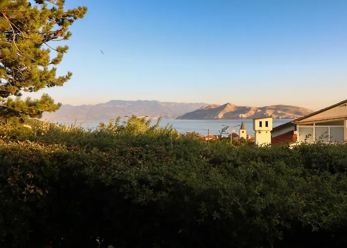 Blue And With Balcony Daire Baška
