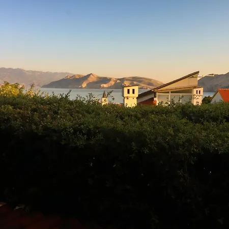 Blue And With Balcony Apartmán
